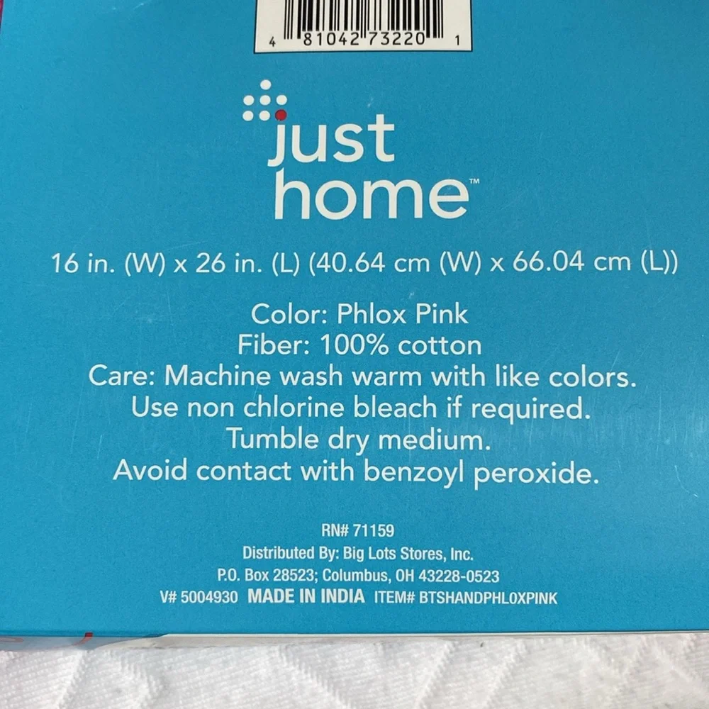 NWT two sets of 2 hand towels in navy and pink! 100% cotton! Smoke/pet FREE Home